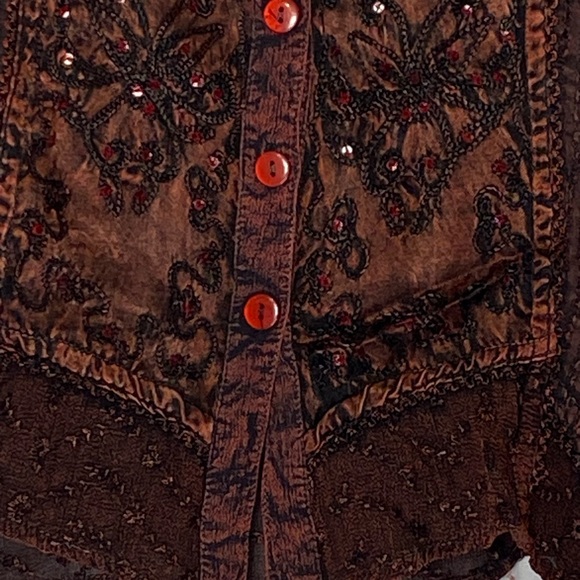 Vintage Daisy Leisure women's S/M burgundy embroidered sequinned button blouse - Picture 4 of 16